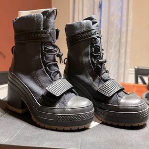 Brand New Converse GR82 Black Size 5